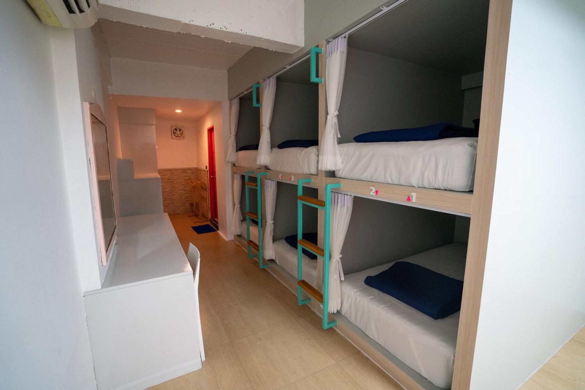 Base Party Hostel Ao Nang Εξωτερικό φωτογραφία