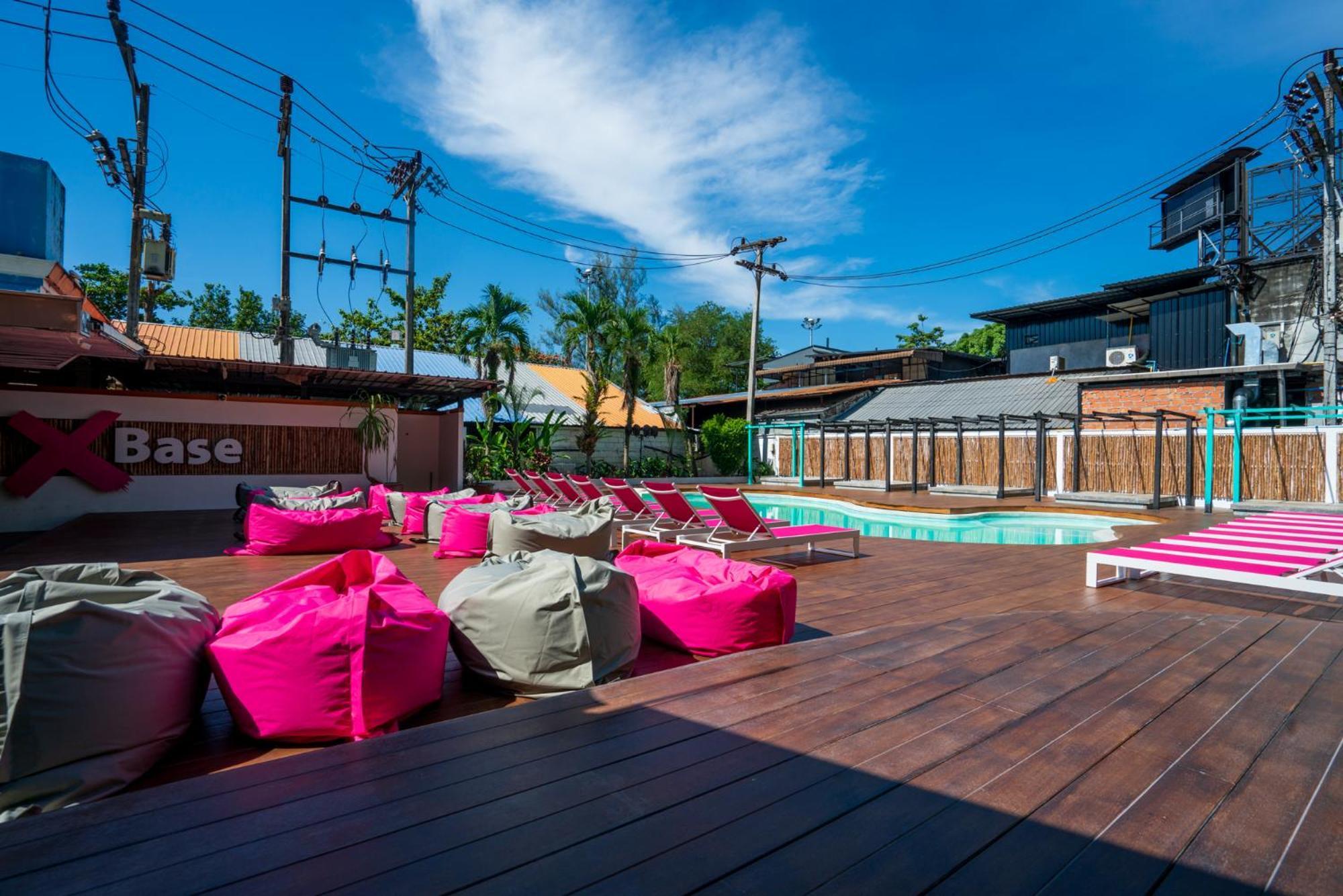 Base Party Hostel Ao Nang Εξωτερικό φωτογραφία